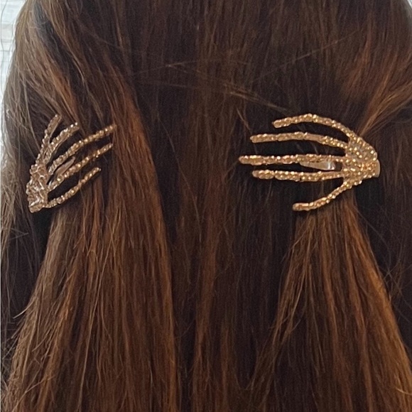 Skeleton Hand Rhinestone Hair Clips - Picture 5 of 9